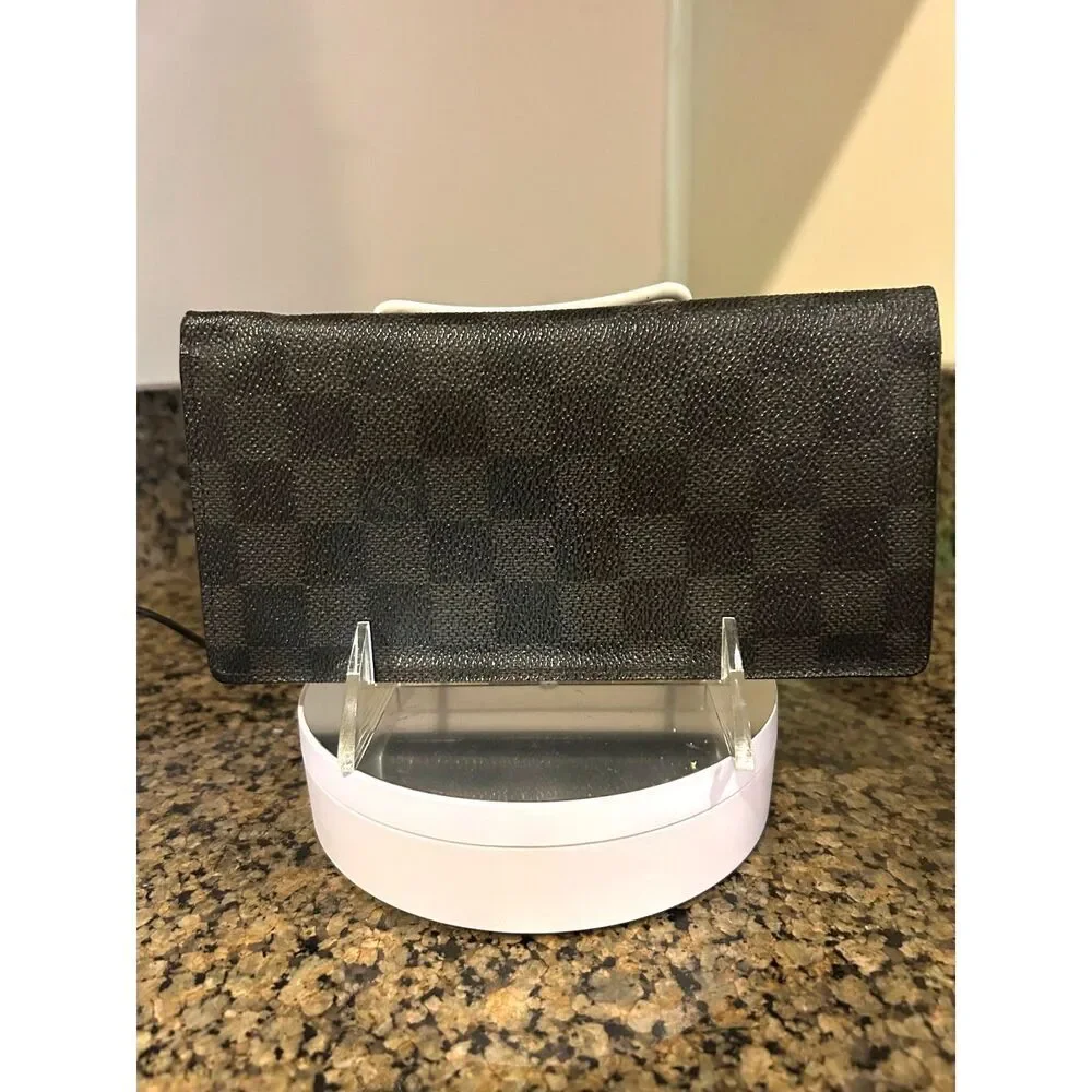Louis Vuitton Damier Graphite Canvas Leather Brazza Wallet - Unisex